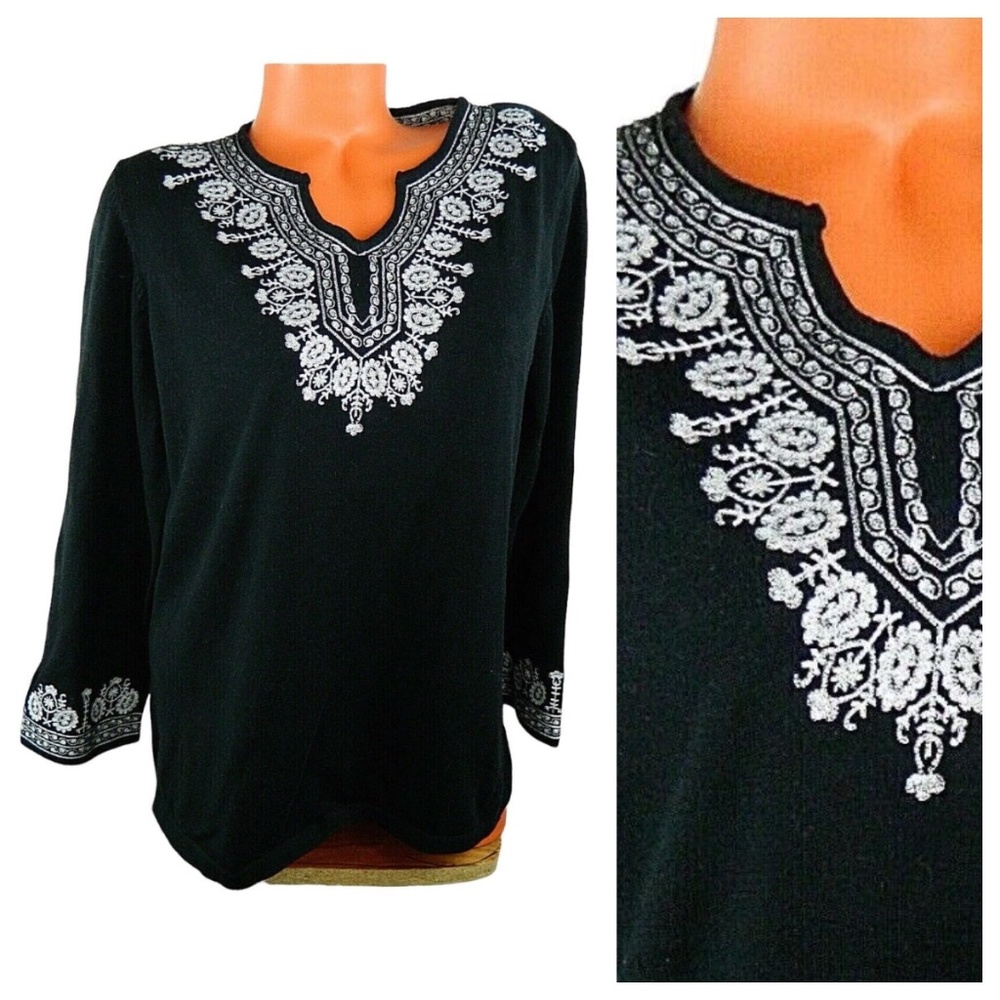New CYNTHIA ROWLEY 1X 16 18 Sweater Pullover Embroidered Floral Black White